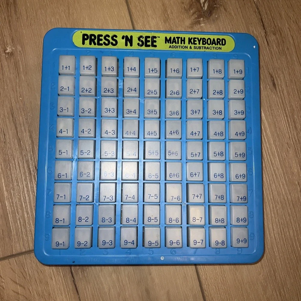 Vintage Press And See Educational Keyboard Math Addition Subtraction